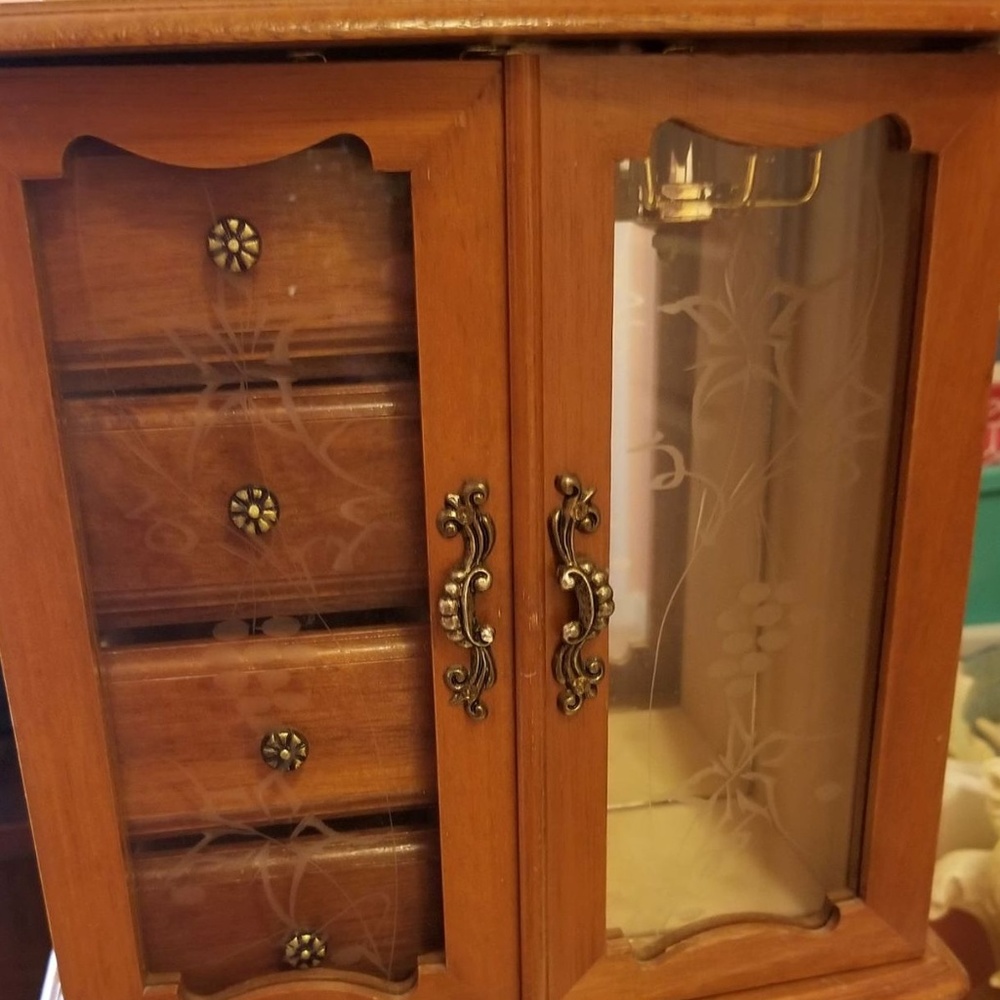 Jewelry Box Musical